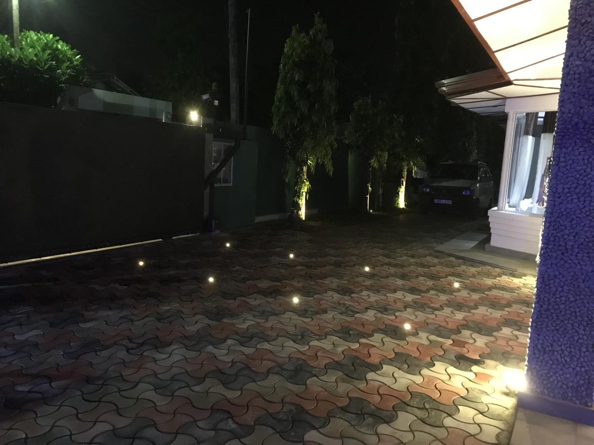 Villaflorence Kadawatha Ngoại thất bức ảnh