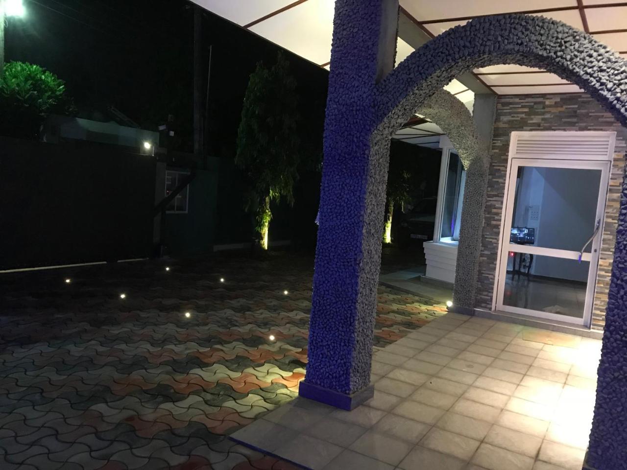 Villaflorence Kadawatha Ngoại thất bức ảnh