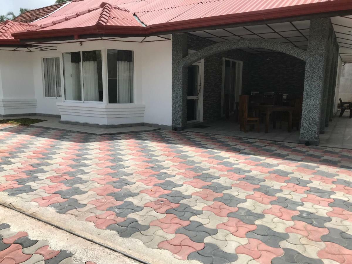Villaflorence Kadawatha Ngoại thất bức ảnh